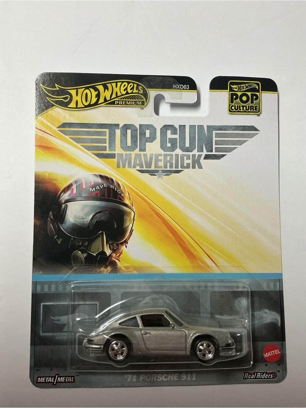 Hot Wheels Premium Pop Culture TOP GUN MAVERICK '71 Porsche 911